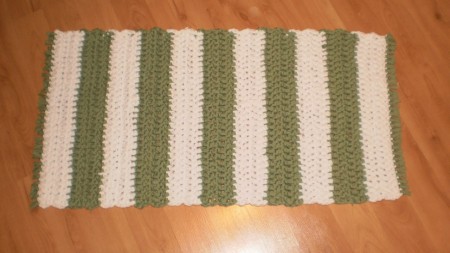 Háčkovaný koberec